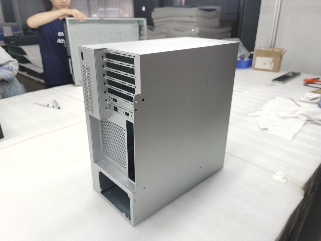 উচ্চ মানের OEM শীট ধাতু উত্পাদন যন্ত্রপাতি কম্পিউটার কেস অংশ OEM লেজার কাটিং সেবা